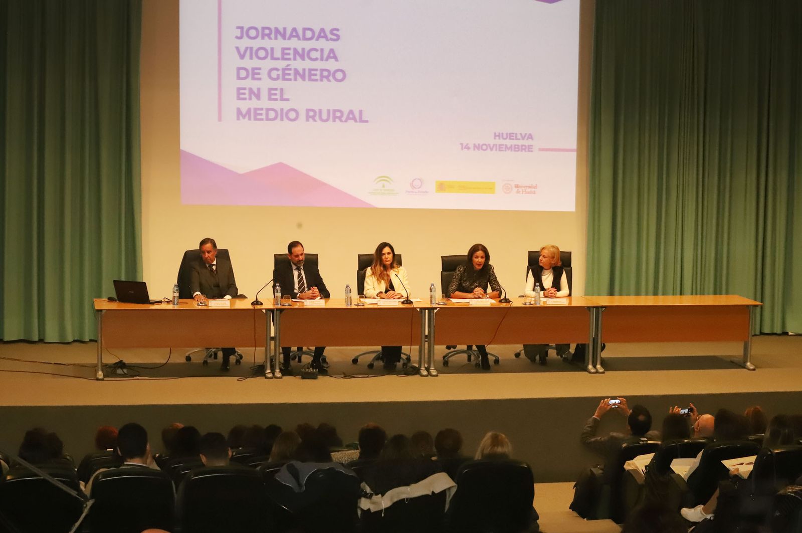 Imágenes de las jornadas " Violencia de Género en el mundo rural"