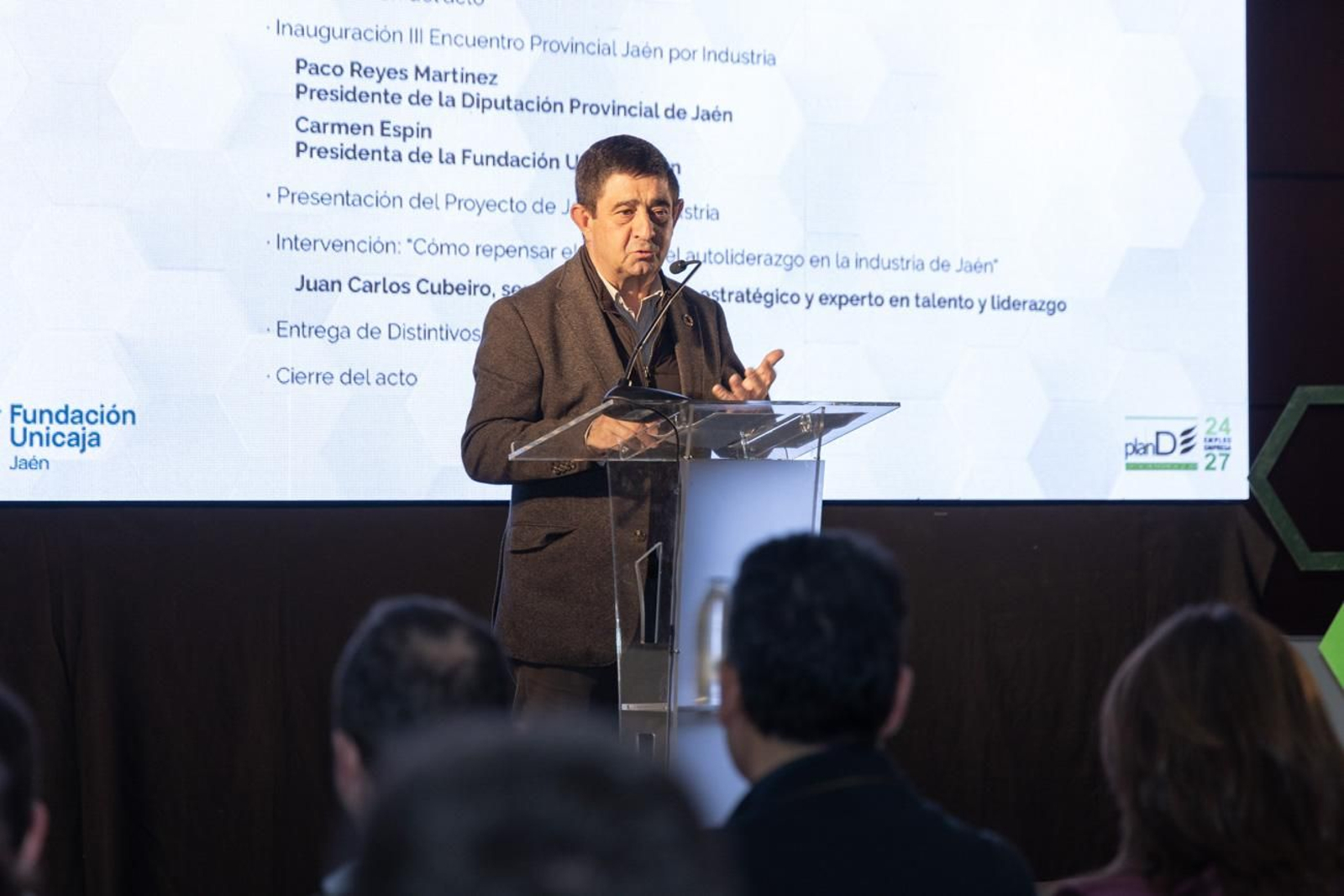 Entrega de distinciones y apertura del III Encuentro Provincial Jaén por Industria