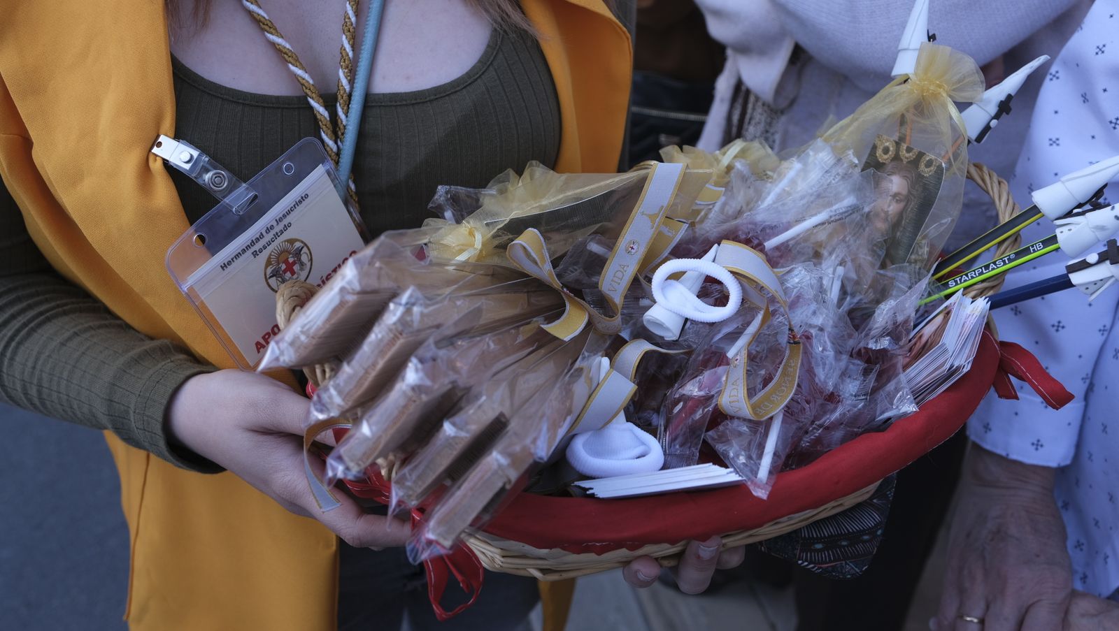 Procesión de Jesucristo Resucitado en Almería, en imágenes