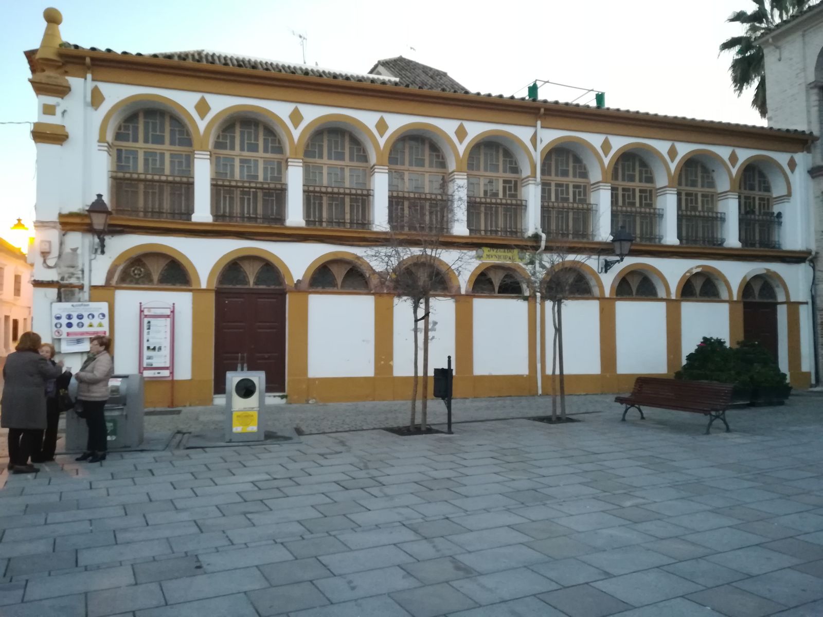Edificio del antiguo juzgado de paz en Palma del Río.