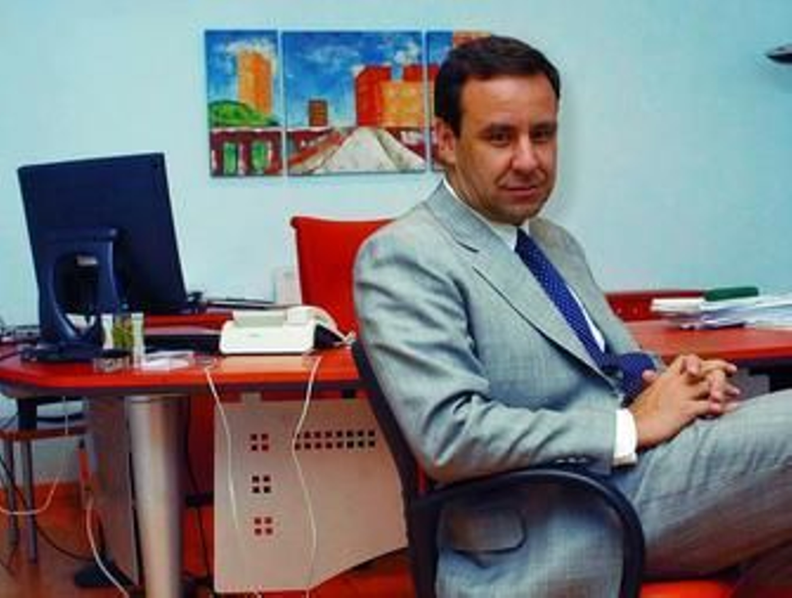 Jorge Alberto Jiménez, consejero delegado de Axión, en la sede de la compañía en Valencina.