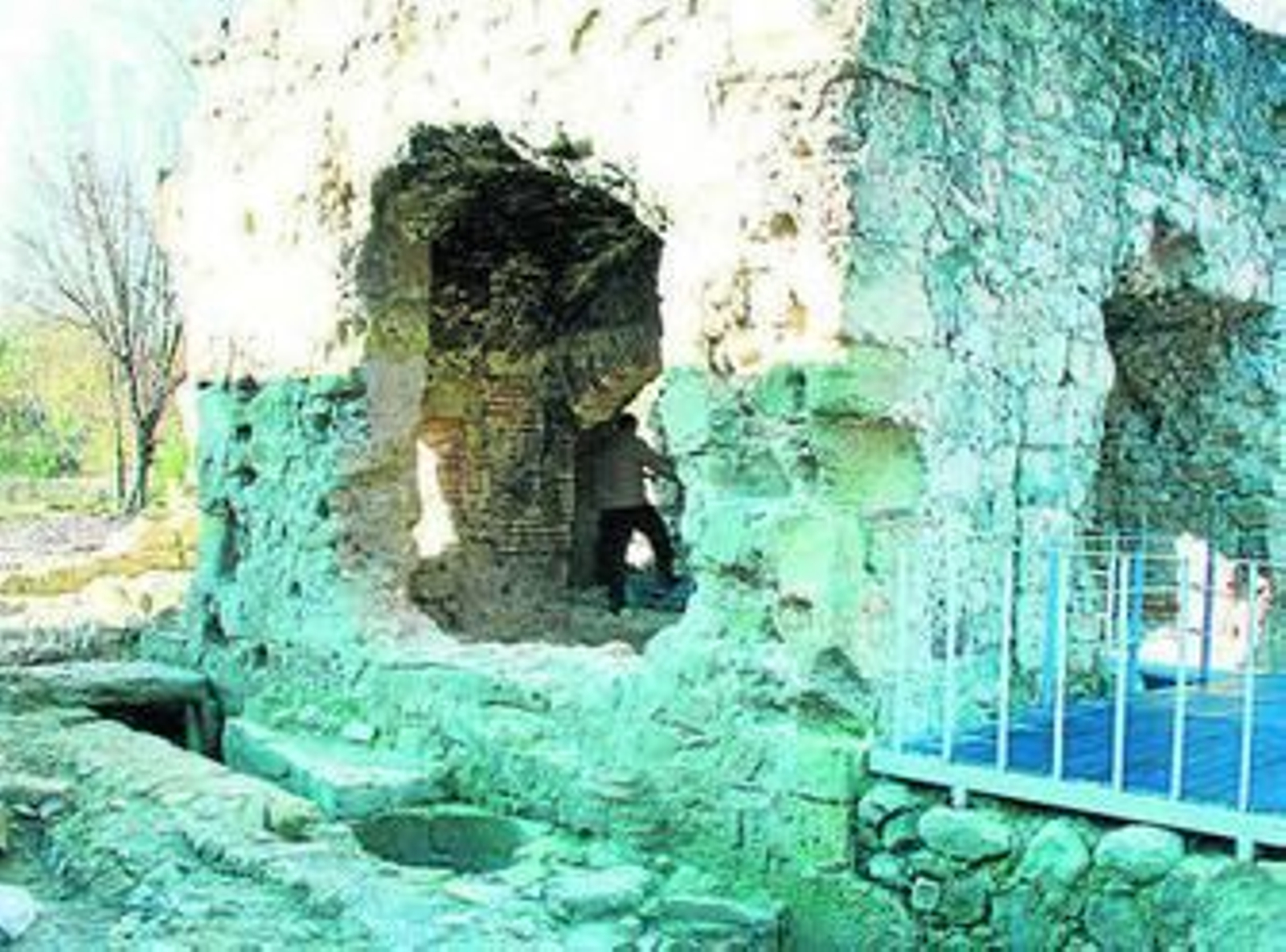 Vvista parcial de la Aceña árabe de Jauja, junto a la que se pretende desarrollar la playa.