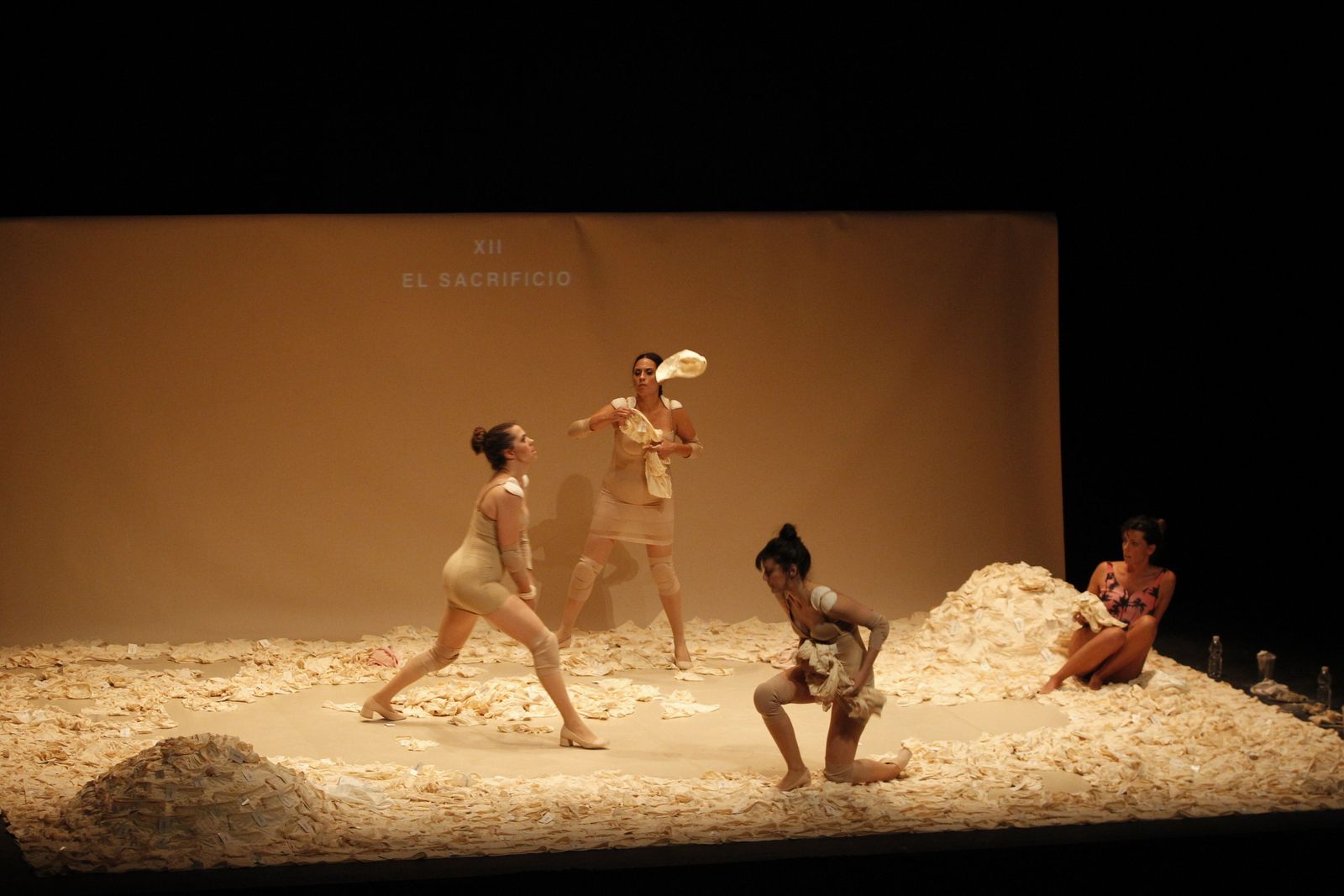 Fotogalería Festival Teatro El Ejido. Obra "Las Dependientas"