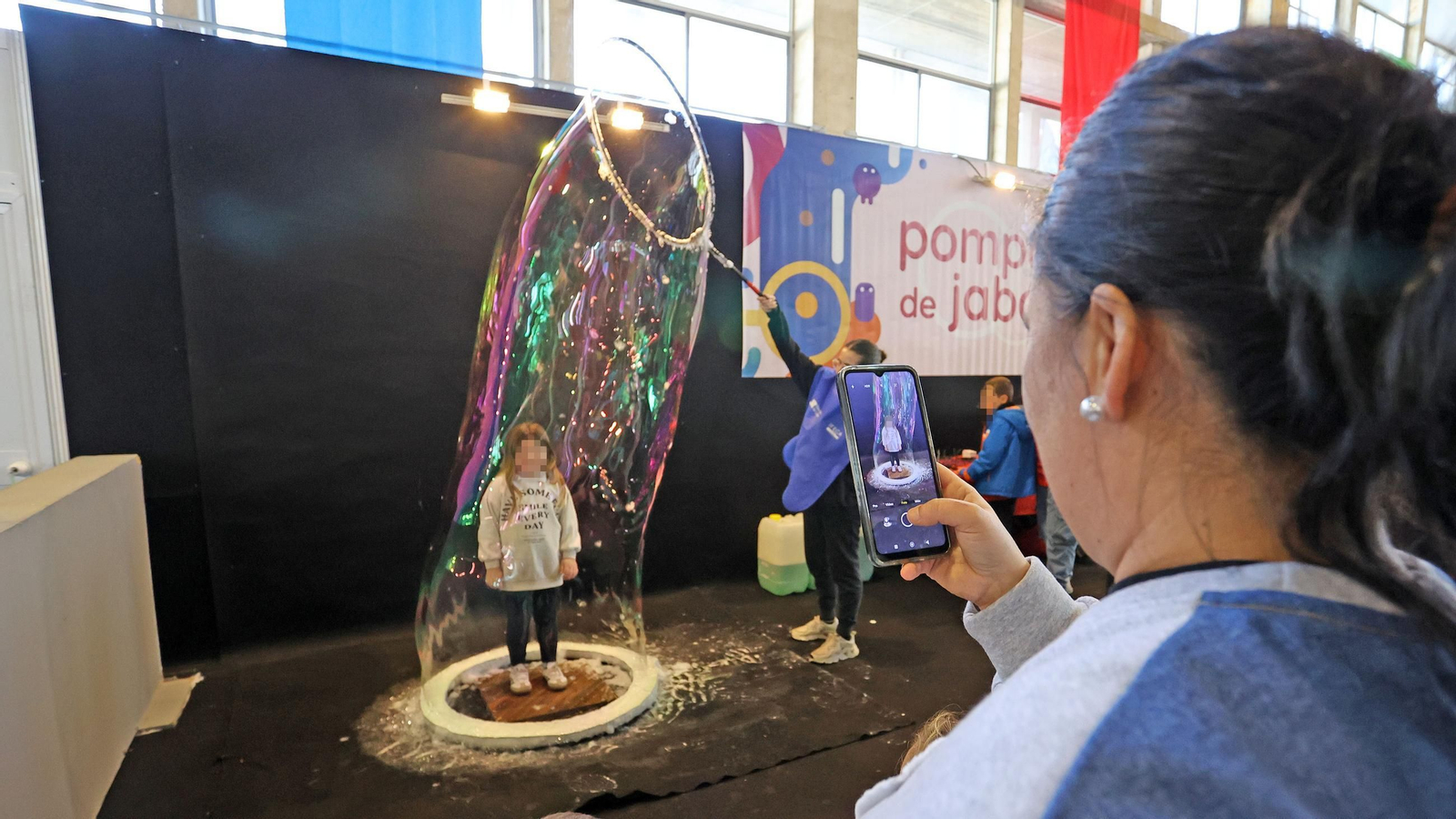 Imágenes del primer día de Juvelandia en Jerez