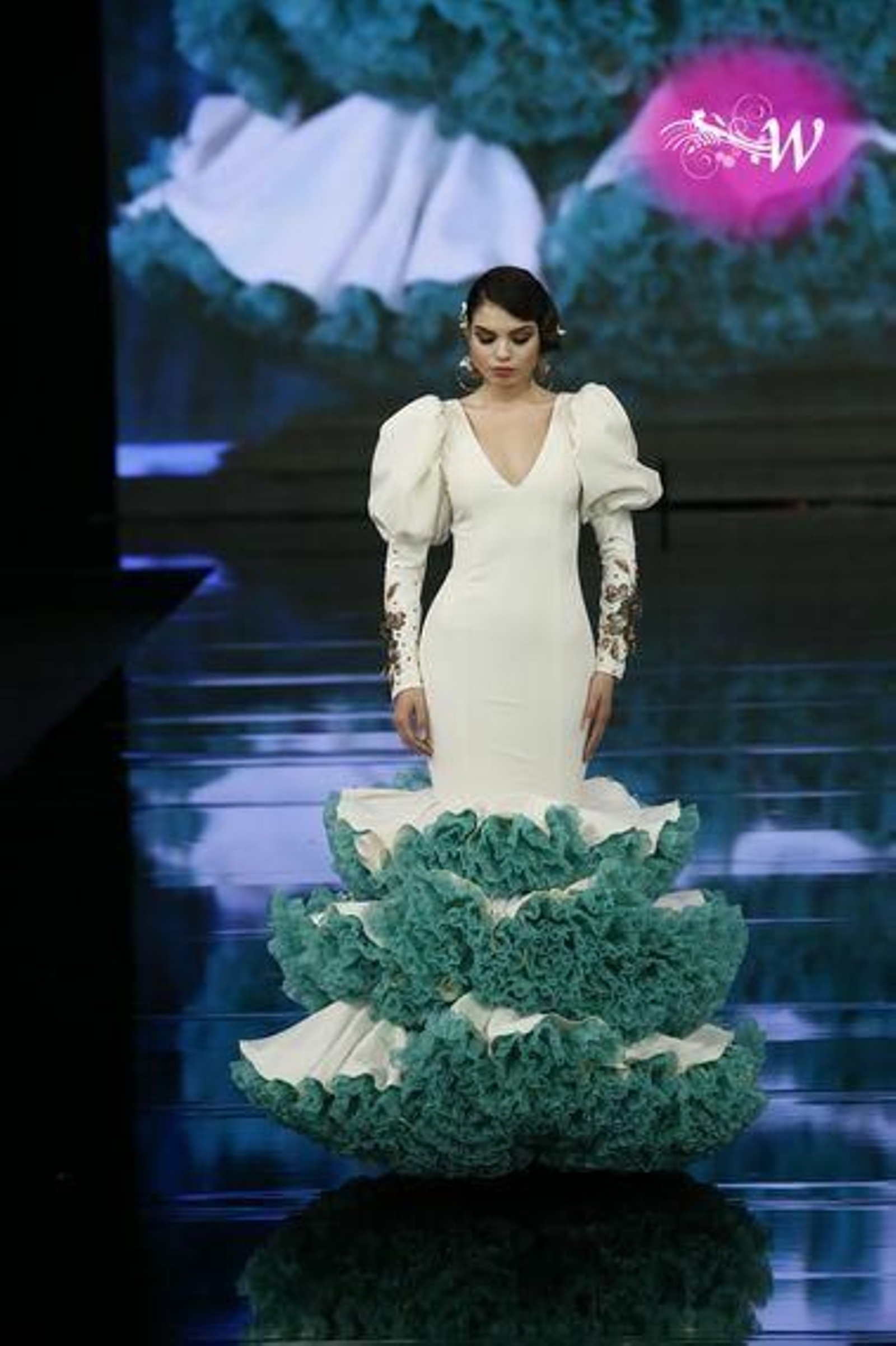 Las fotos del desfile de Cristina Vázquez en SIMOF 2020