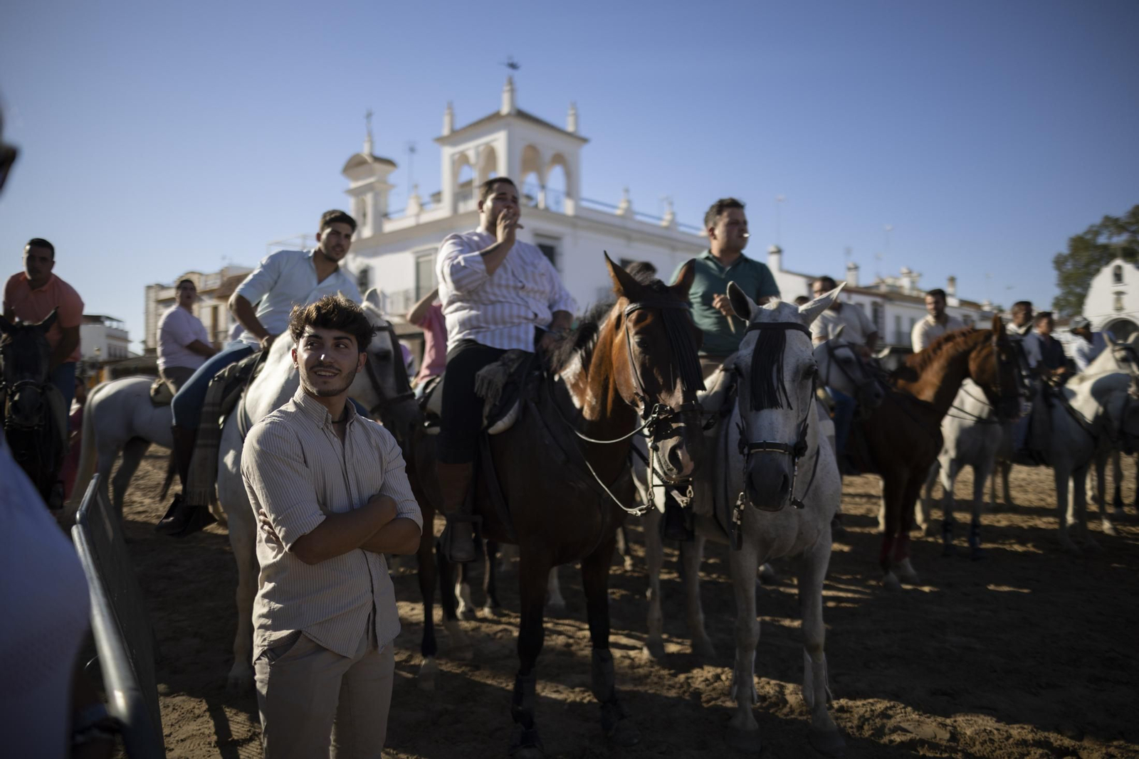 Ambiente del jueves 18 de agosto en la aldea de El Rocío durante el Rocío Chico