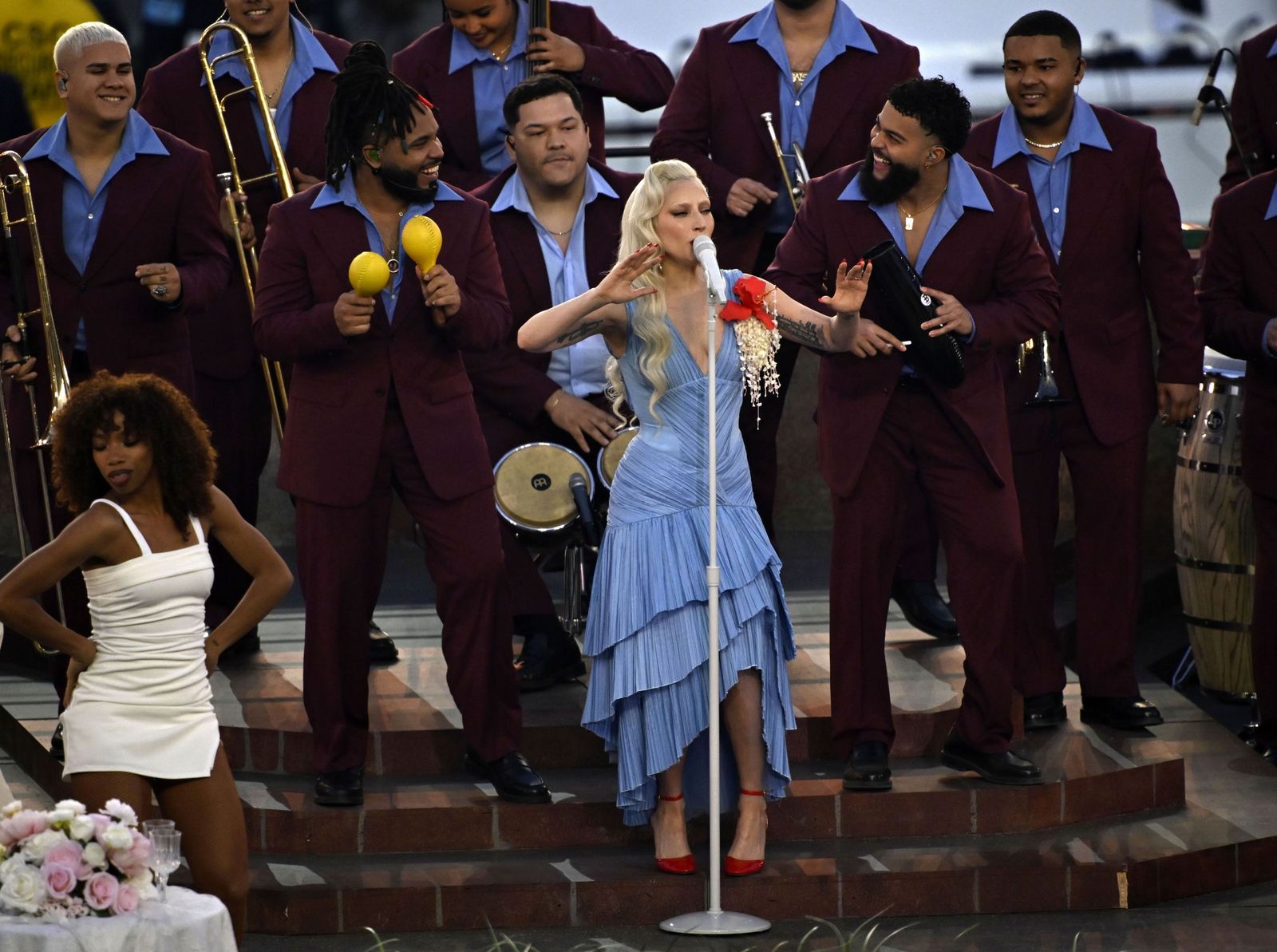 Las mejores fotos de la Super Bowl con la actuación de Bad Bunny