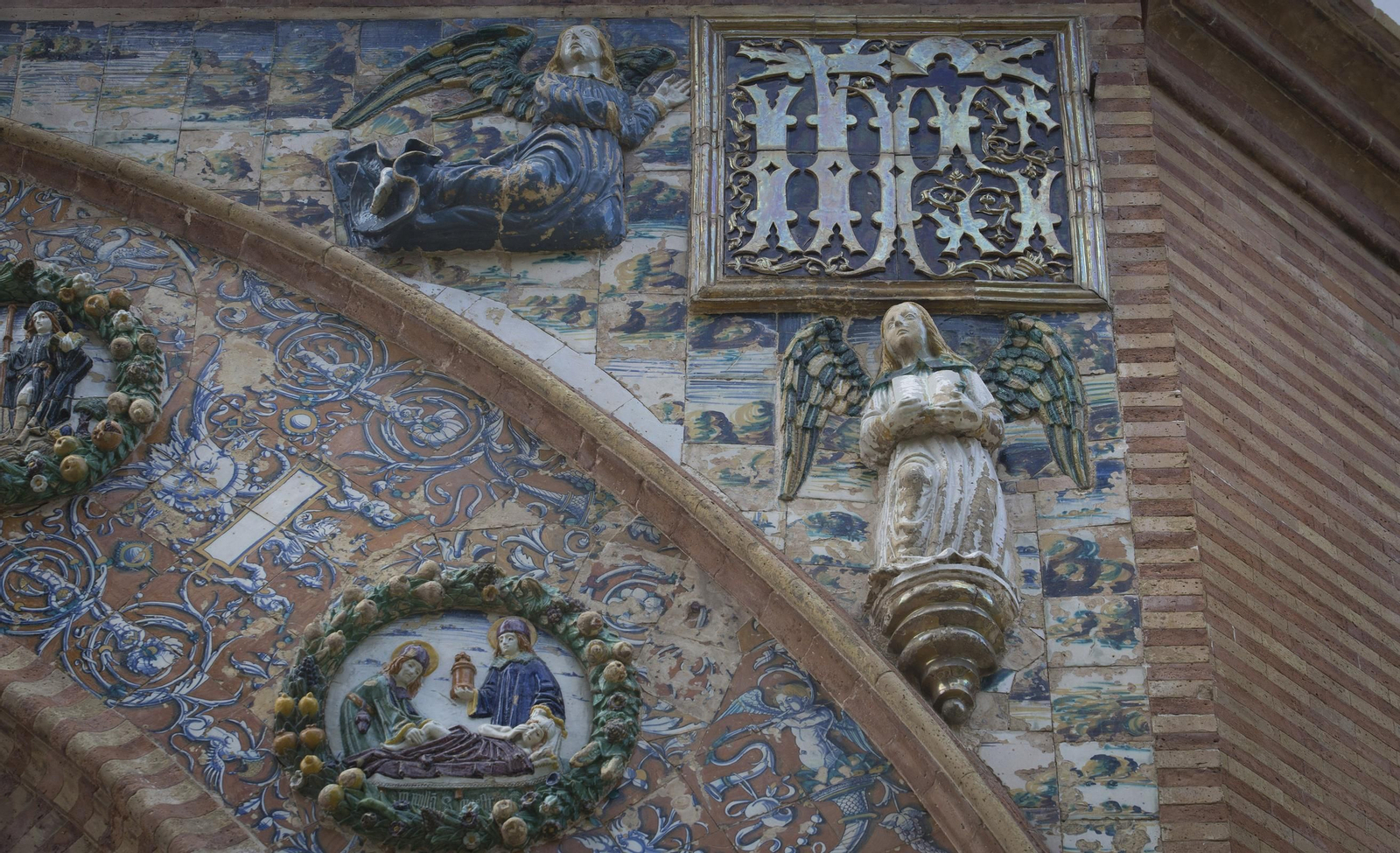 La restauración de la portada de Niculoso Pisano.