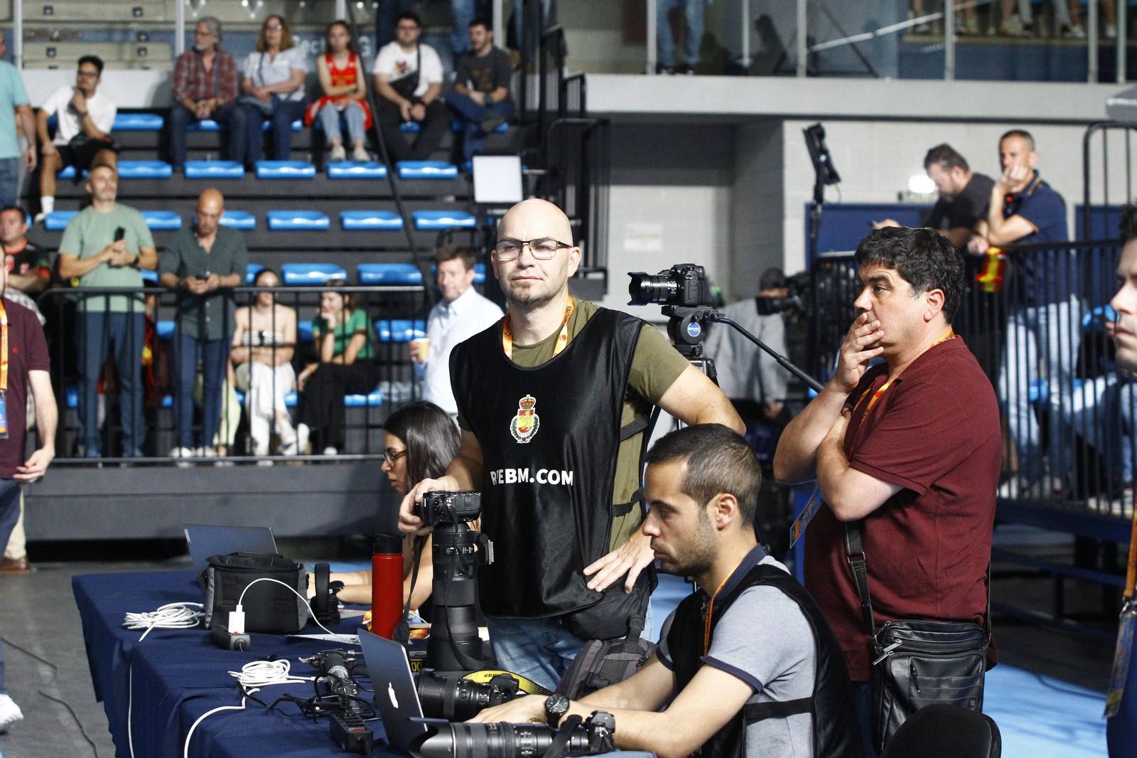 Imágenes del España-Dinamarca de la EHF Euro Cup de balonmano, en Almería