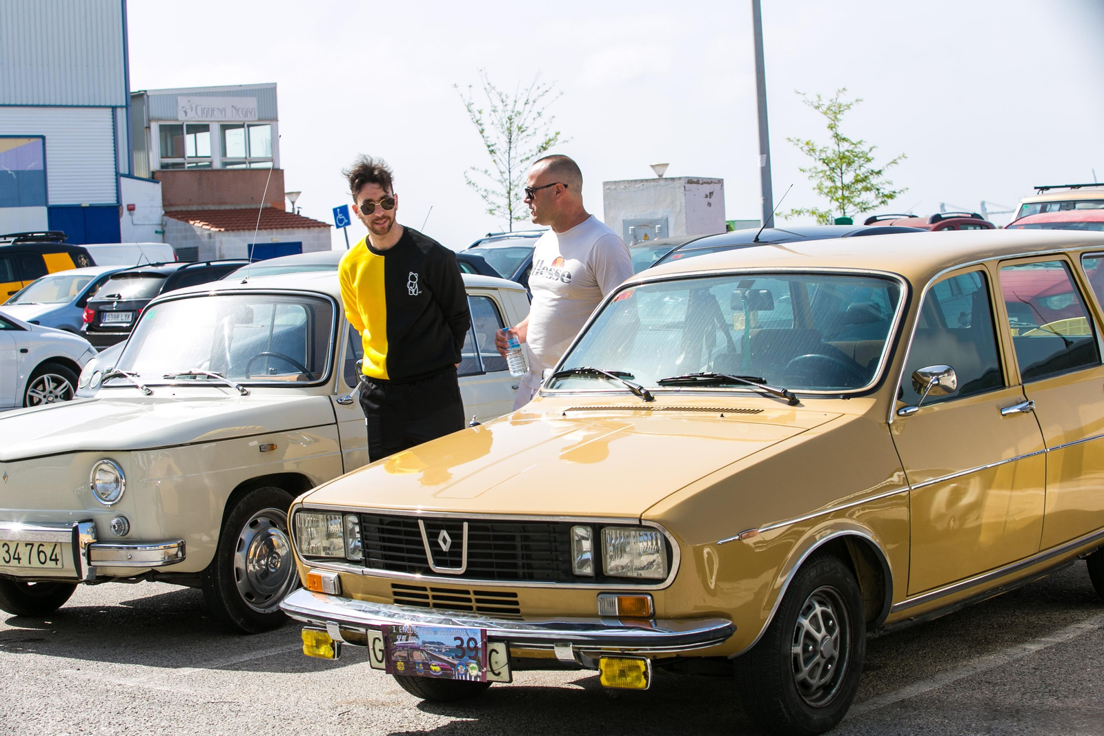 Fotos de la concentración de Seat 600 en Palmones