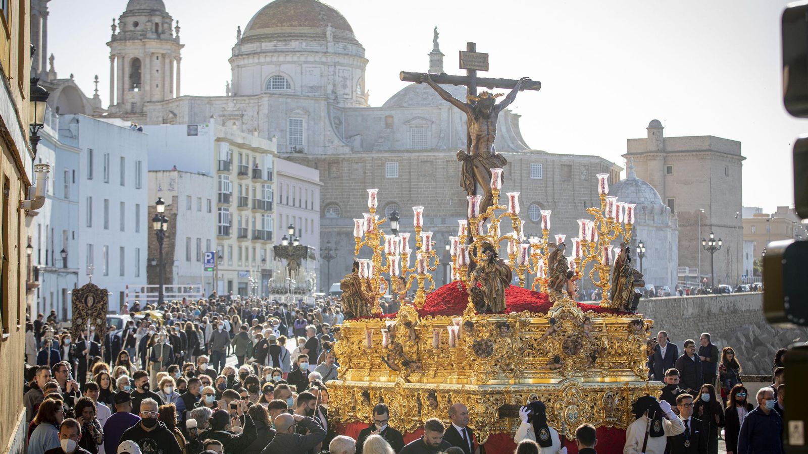 Imágenes del regreso de La Palma a su templo en la Semana Santa de Cádiz 2022 Imágenes del regreso de La Palma a su templo en la Semana Santa de Cádiz 2022