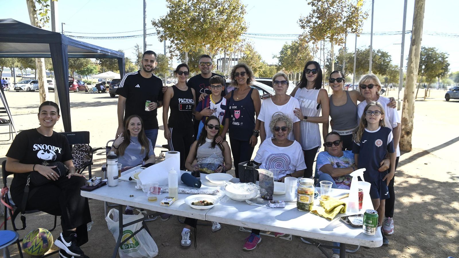 La familia de Manuel y Miriam en El Arenal.