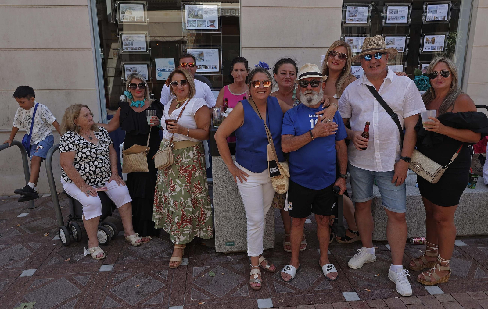 Búscate en las fotos del Domingo Rociero de la Feria de La Línea 2025 Búscate en las fotos del Domingo Rociero de la Feria de La Línea 2025
