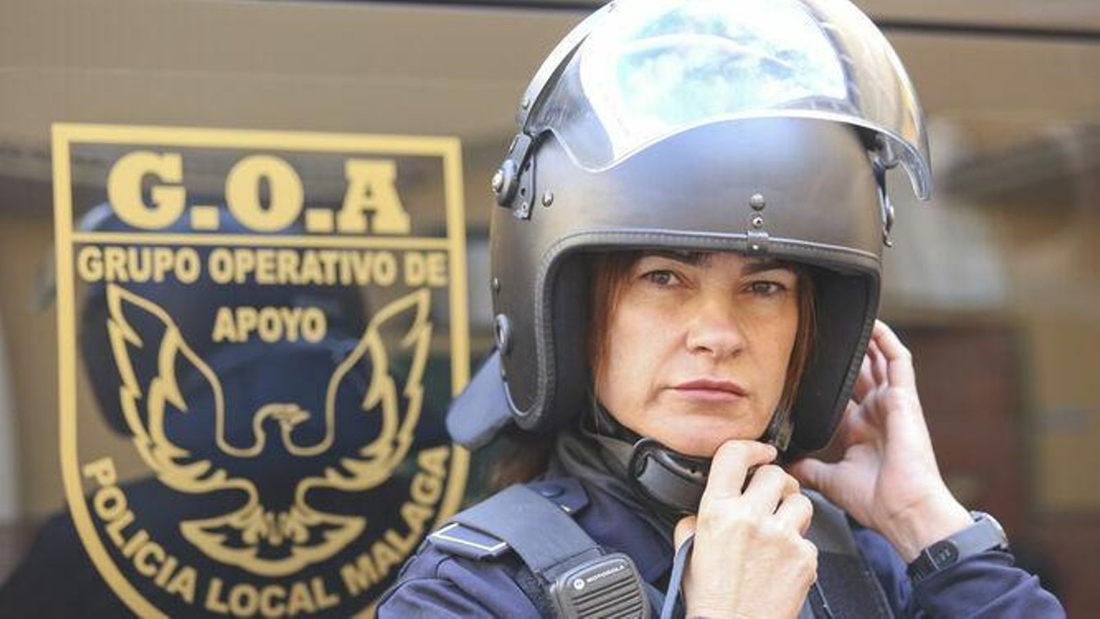 Lola Bermuedez, agente GOA.