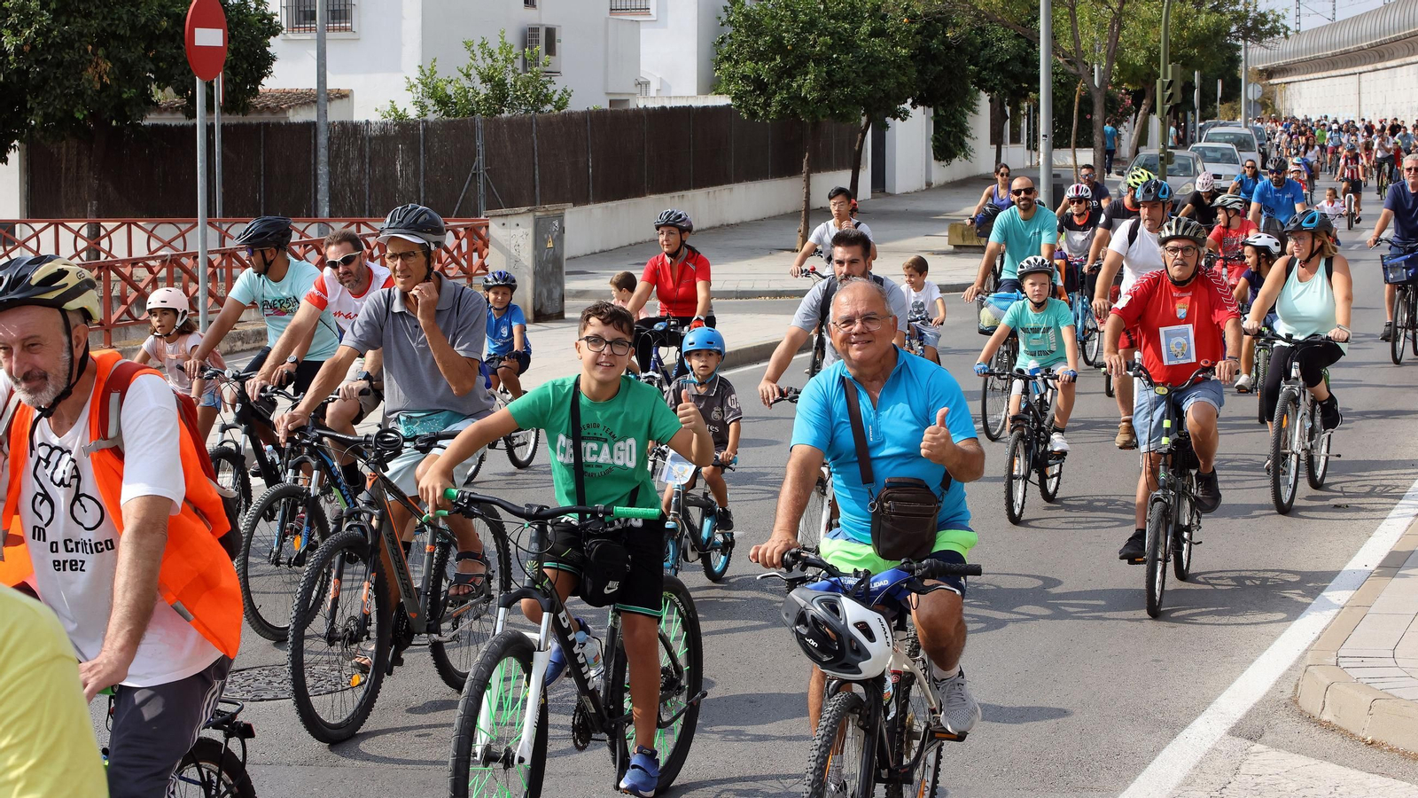 Búscate en el Día de la Bici Amistad por Jerez