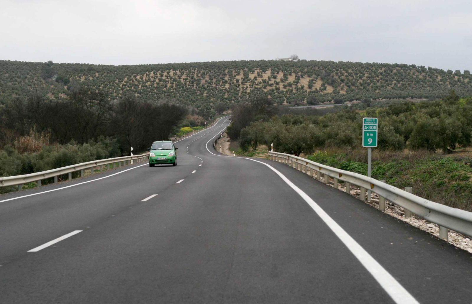 Carretera A-306 que une las provincias de Córdoba y Jaén.