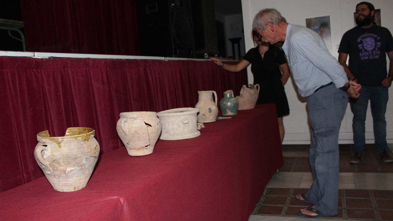Restos de cerámica hallados en la excavación de Mojácar la Vieja.