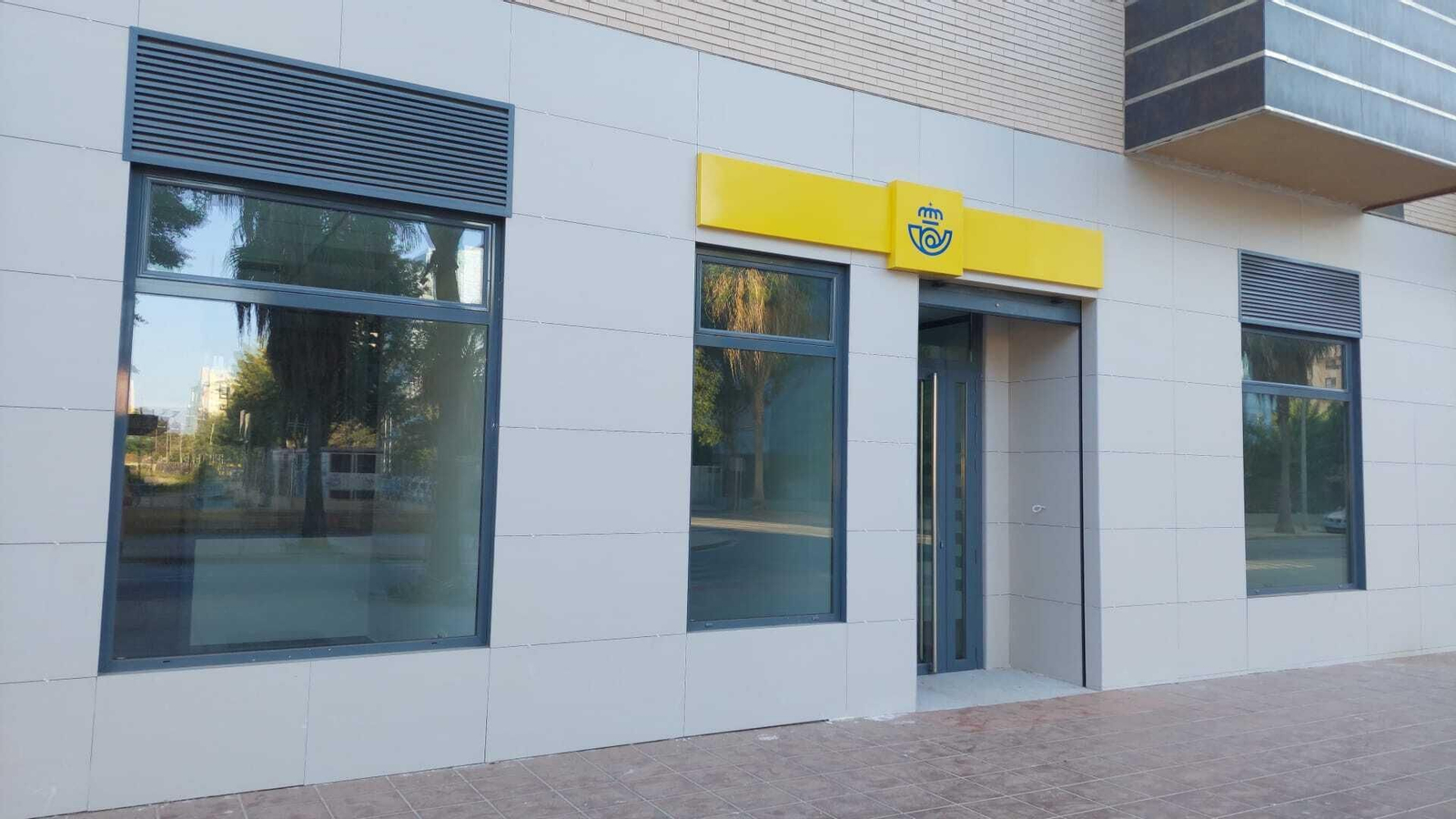 Correos abrirá una nueva oficina en la Vega de Acá... pero no se destinará a atención al público