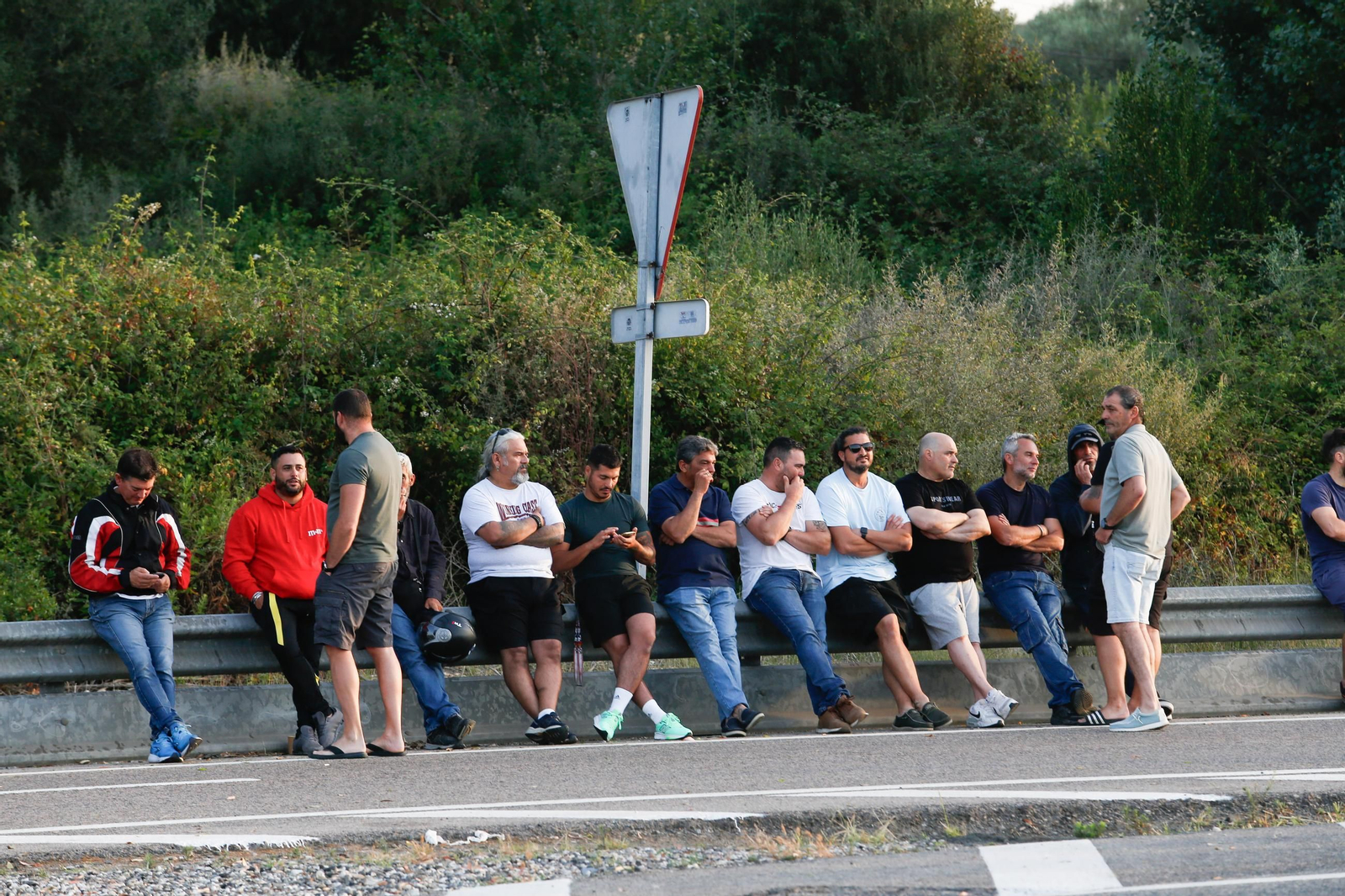 Las protestas por la huelga del metal este martes en el Campo de Gibraltar, en imágenes