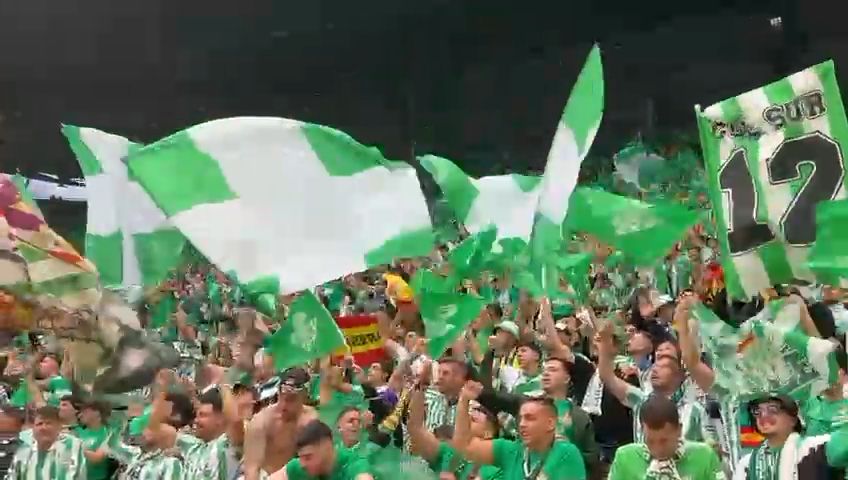Así se encuentra la afición del Real Betis en el Stadion Wrooclaw - Mi ...