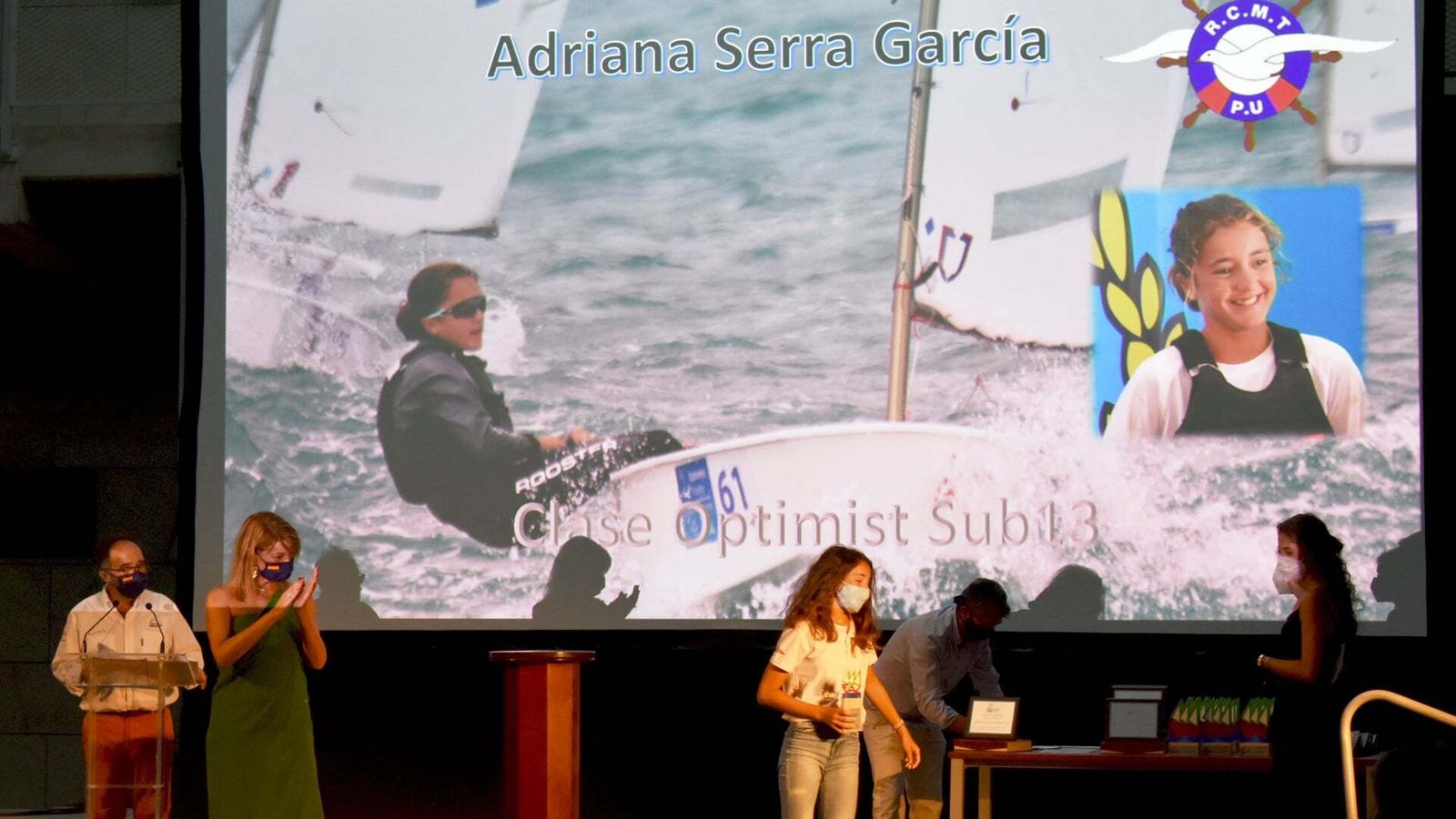 Adriana Serra, del Real Club Marítimo y Tenis de Punta Umbría.