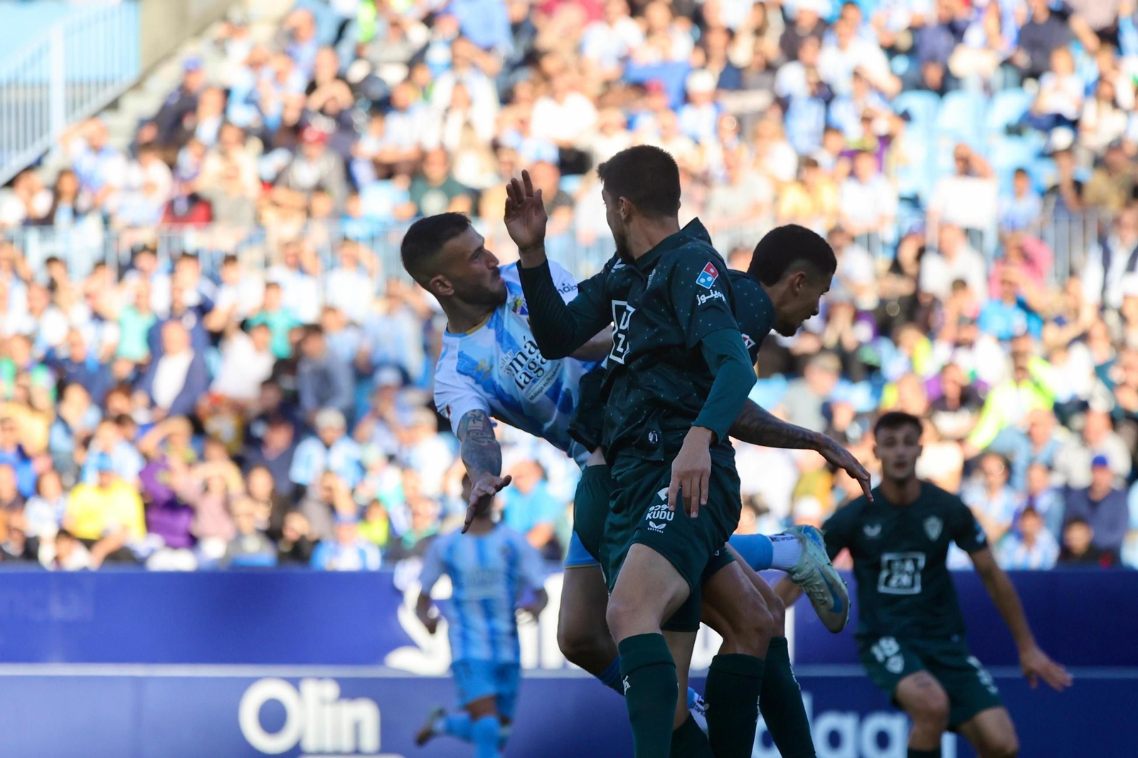 Así fue el golazo de cabeza de Dioni al Almería