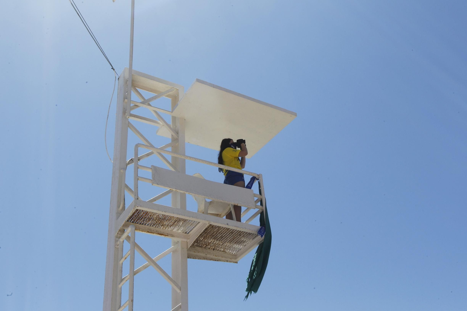 Fotogalería primer día vigilantes playas de Almería
