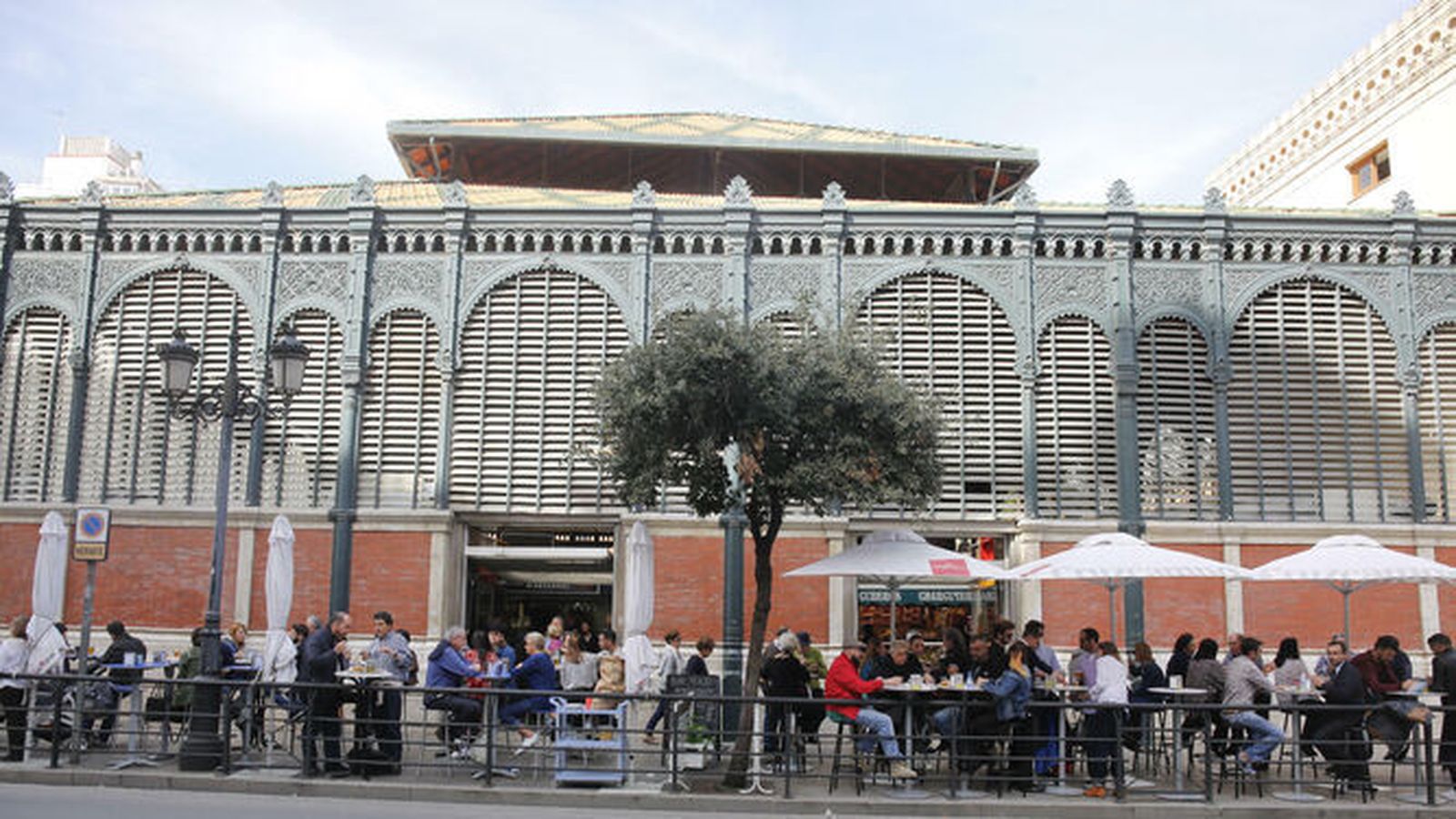 Fachada del Mercado de Atarazanas en Málaga