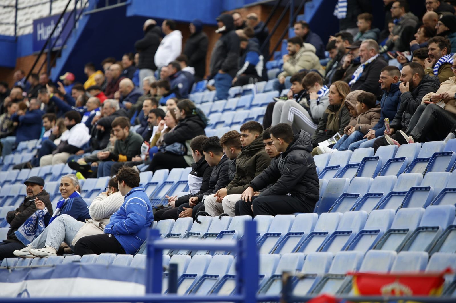 Búscate en las gradas del Nuevo Colombino en el Recreativo de Huelva - Extremadura