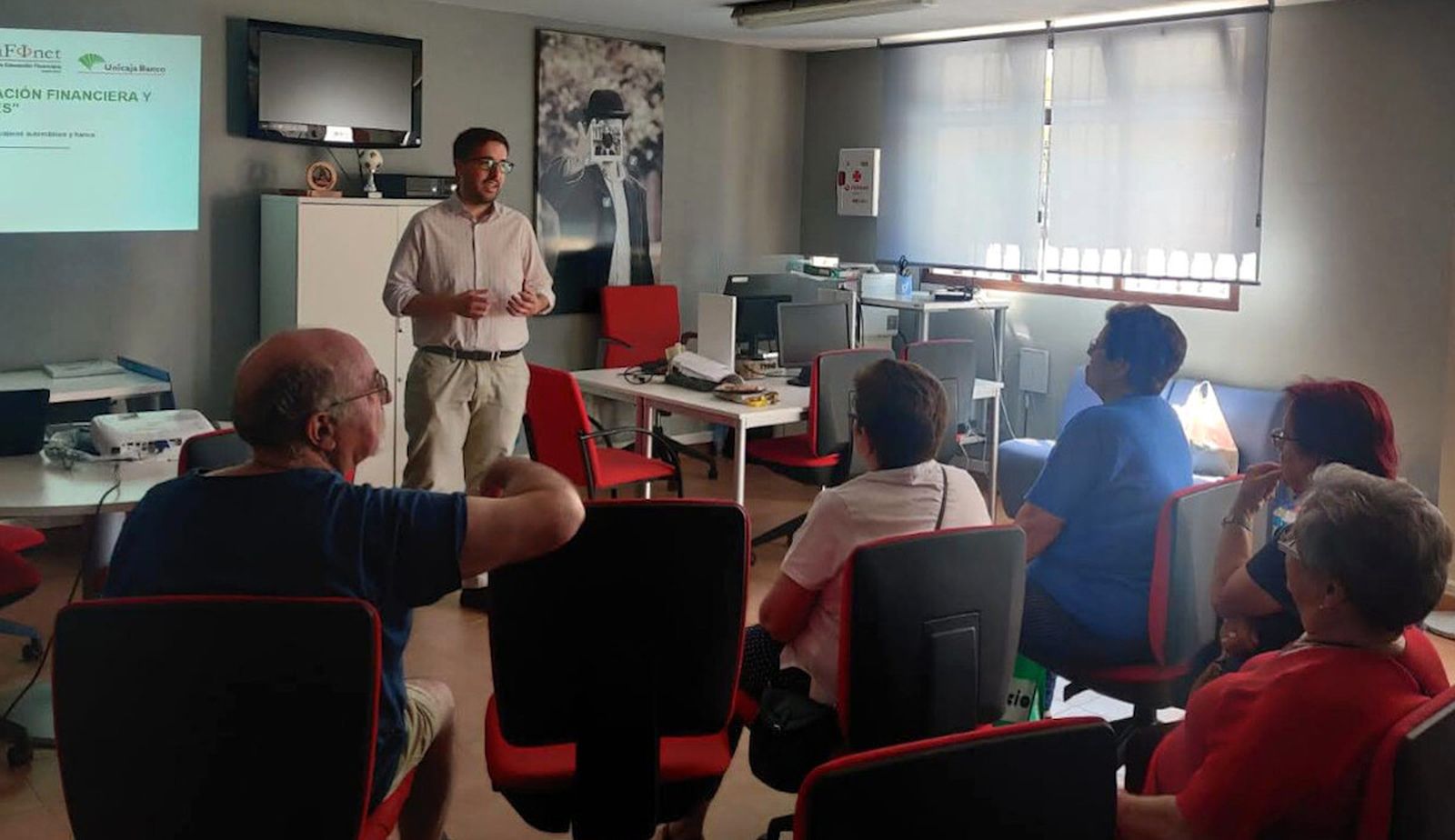 Formación para mayores de Unicaja Banco.
