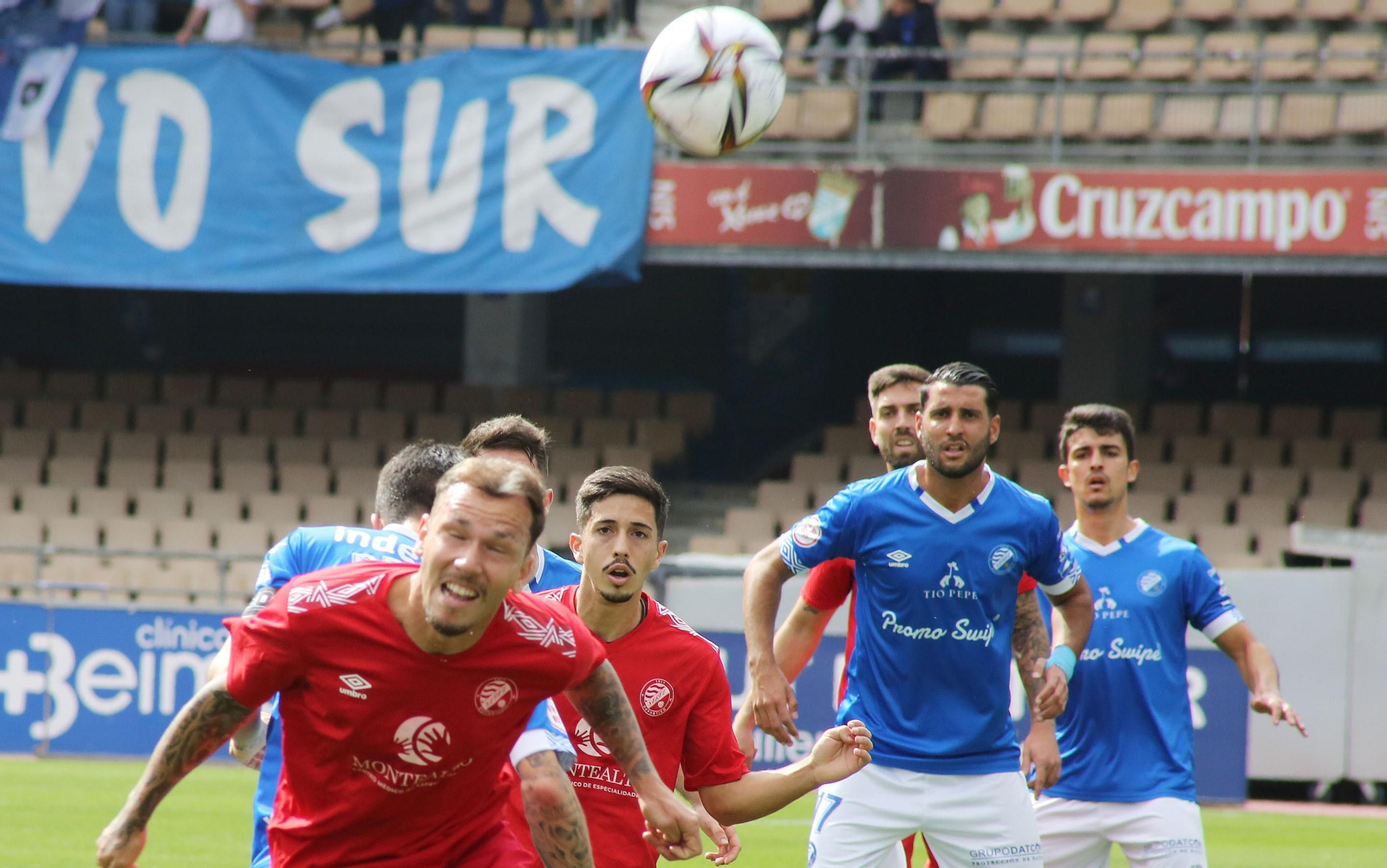 Imágenes de la victoria del XerezDFC ante el Panadería Pulido en Chapín