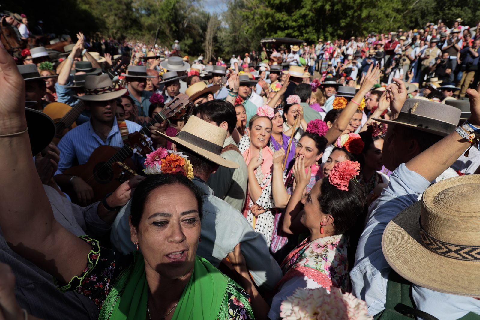 Las mejores imágenes del paso de Sevilla y Triana por el Quema
