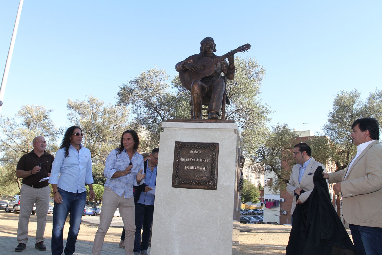 Inaguración del monumento al Niño Miguel.