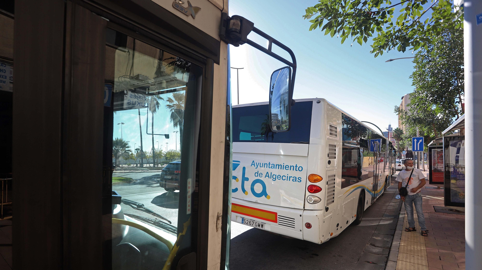 Fotos de la huelga de autobuses urbanos en Algeciras