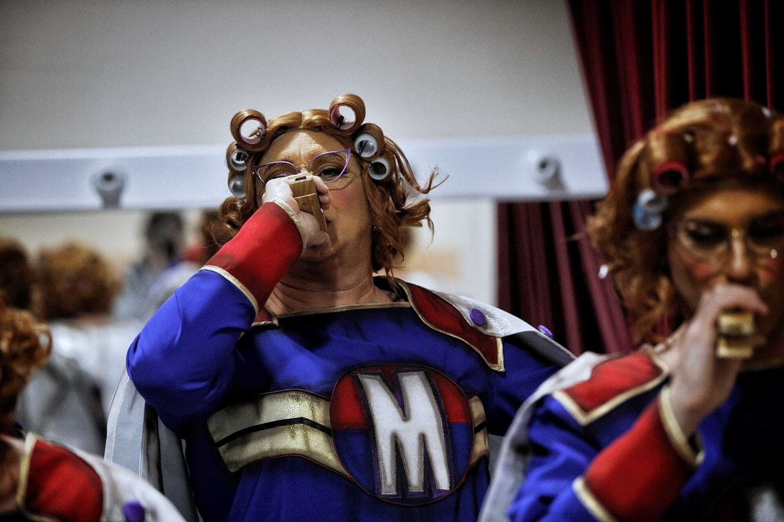 Chirigota 'Todo sobre su Marvel' en camerinos