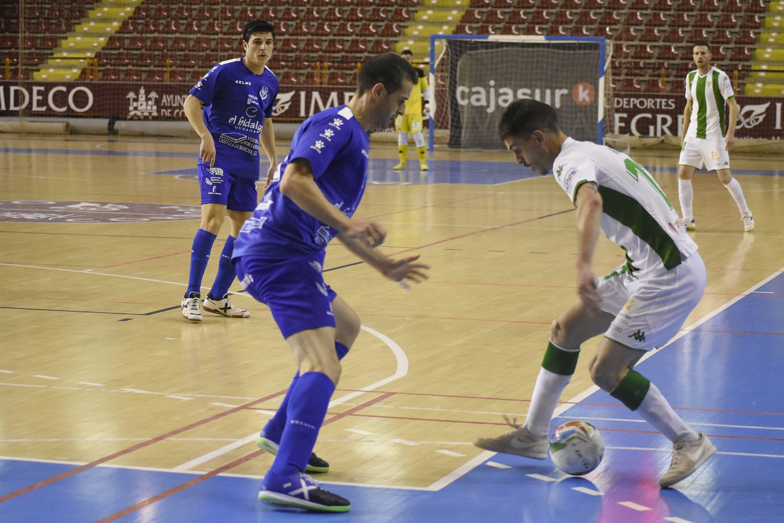La victoria del Córdoba CF Futsal sobre el Manzanares ha dejado estas imágenes.