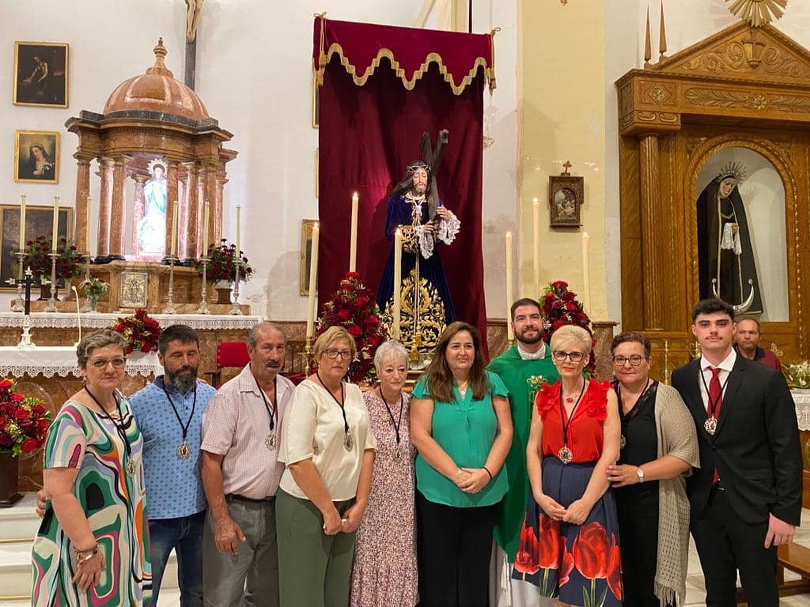 Albuñol impone la Medalla de la localidad al Nazareno y le nombra 'Regidor Perpetuo'