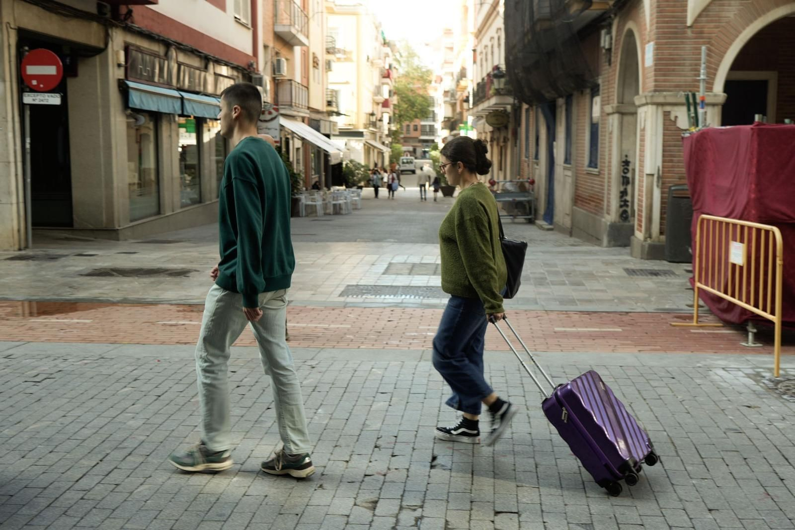 Imágenes del lunes 14 de abril en Huelva