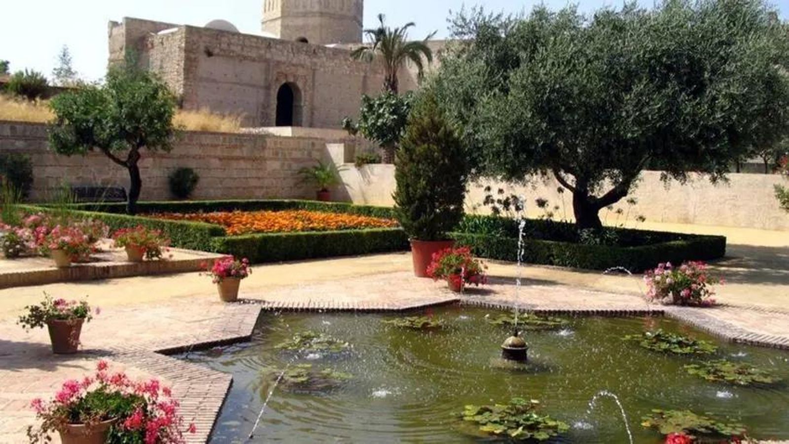 Jardines del Alcázar de Jerez Jardines del Alcázar de Jerez