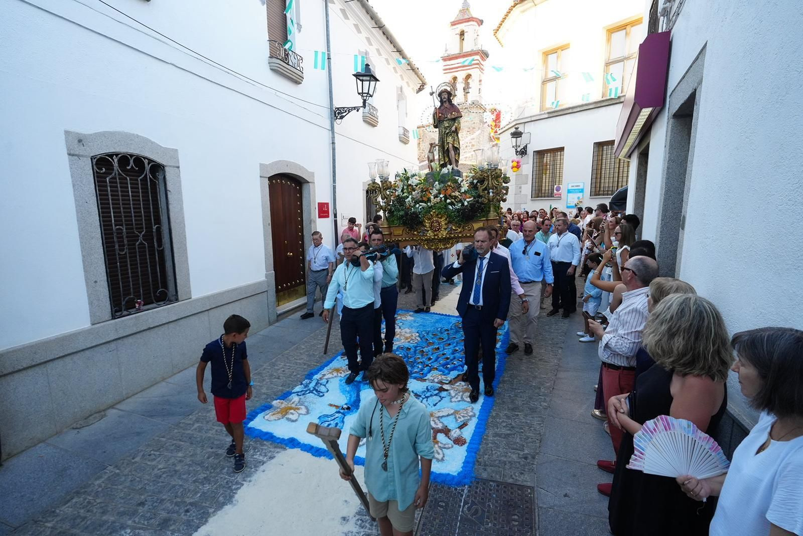 La procesión de San Roque en Dos Torres