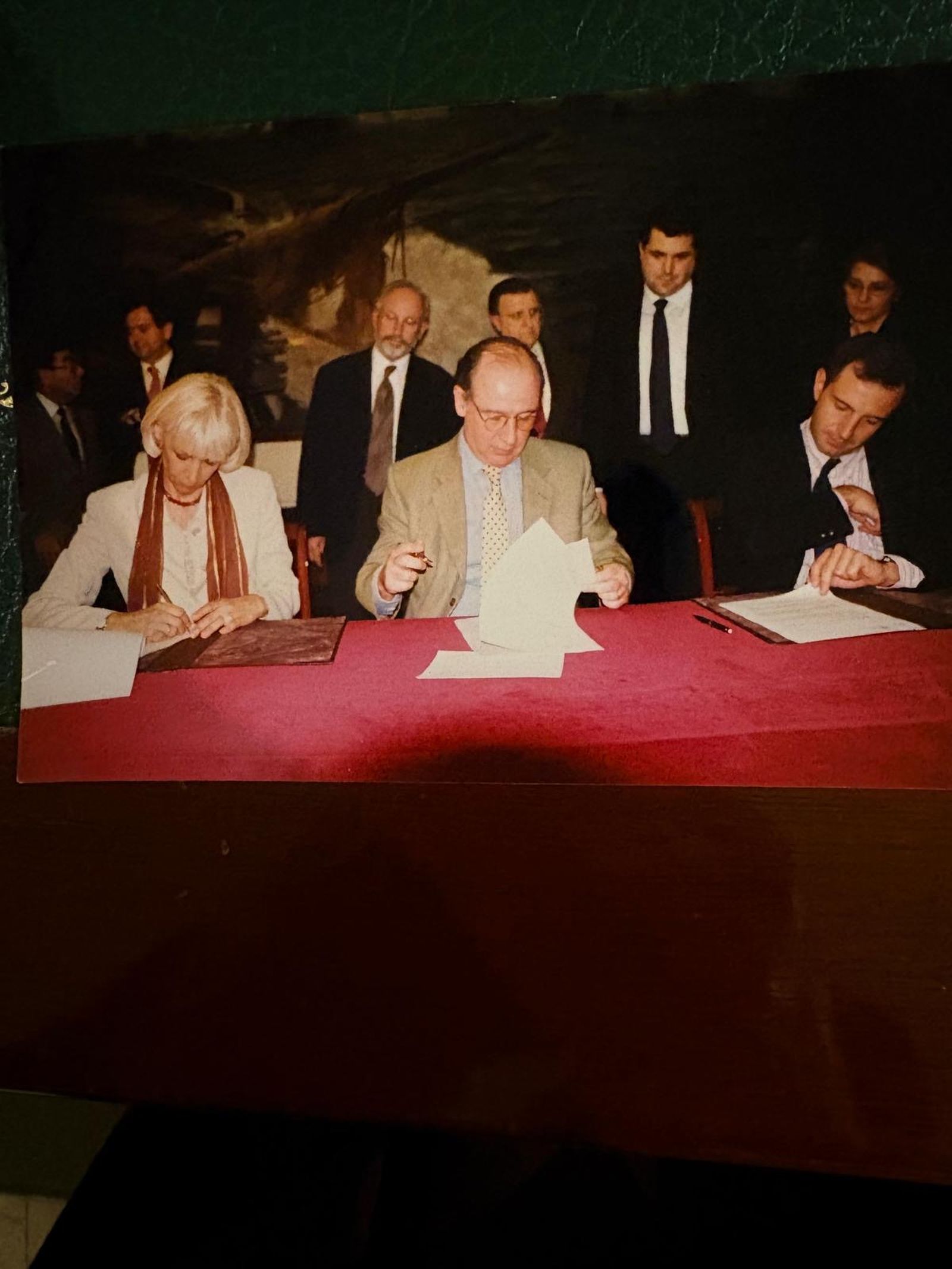 Firma del acuerdo fiscal especial para Cádiz