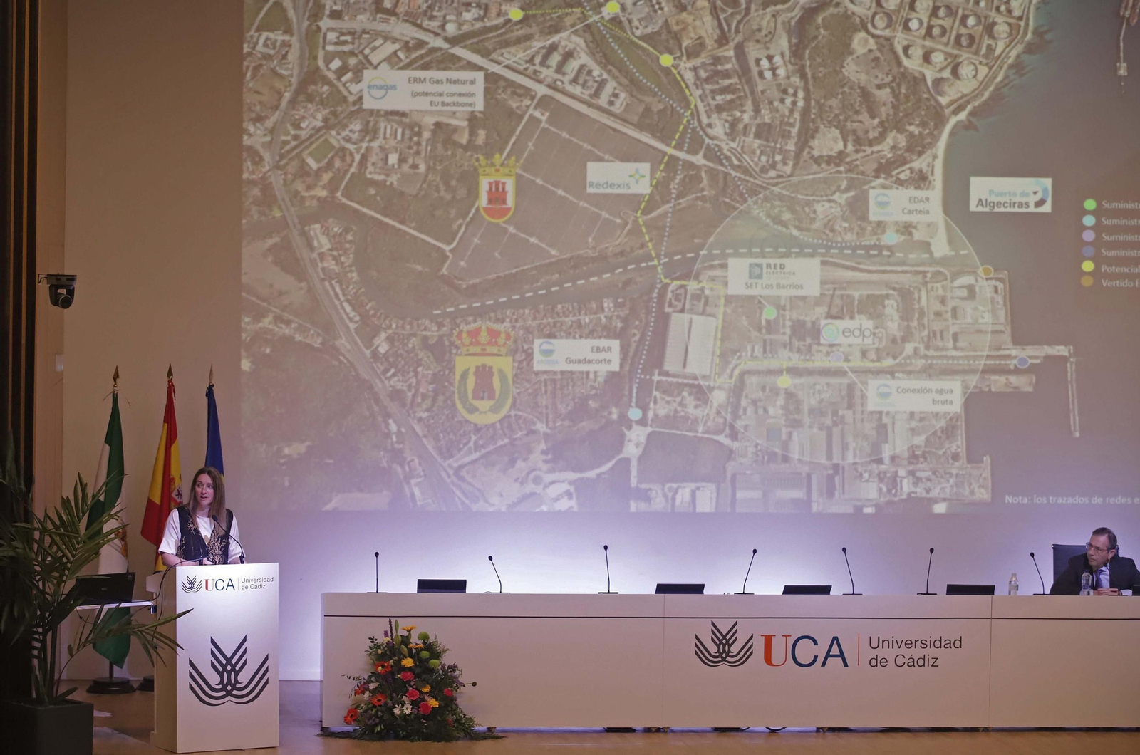 Fotos de la segunda jornada del congreso Rh2edin de energías limpias en la ETSI de Algeciras