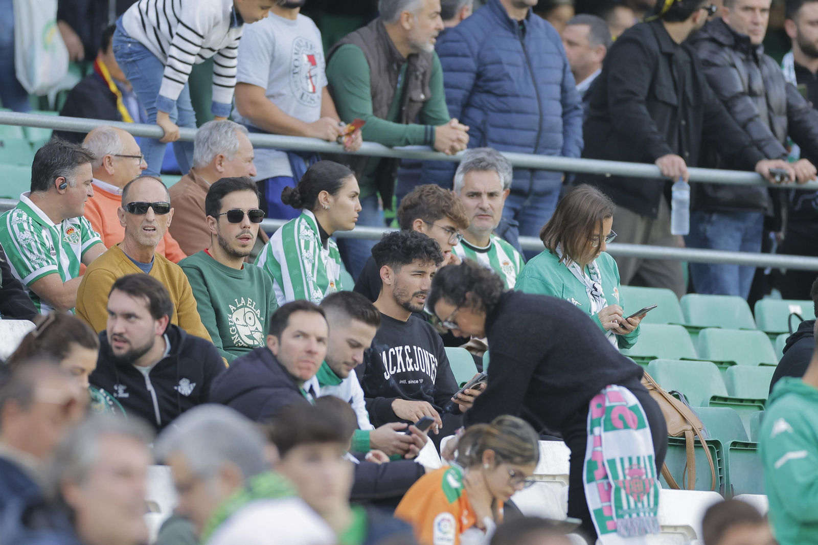 Búscate en las fotos del Betis-Real Madrid