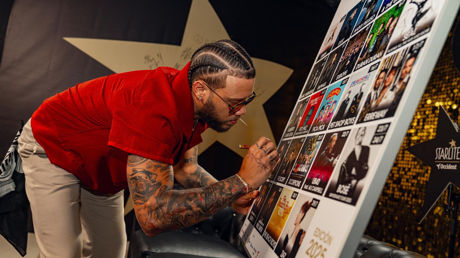 Jhayco estampa su firma en el cartel del festival Starlite Occident.