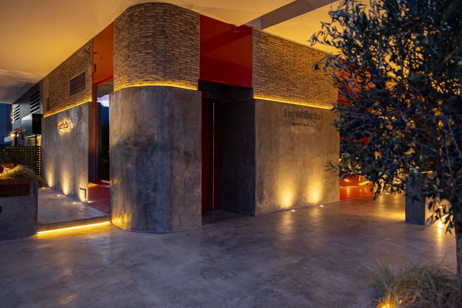 Craft Brunch & Drunch, Imperfecto Anticlub y Pícaro 213, locales de moda en la Vega y la Térmica, en imágenes