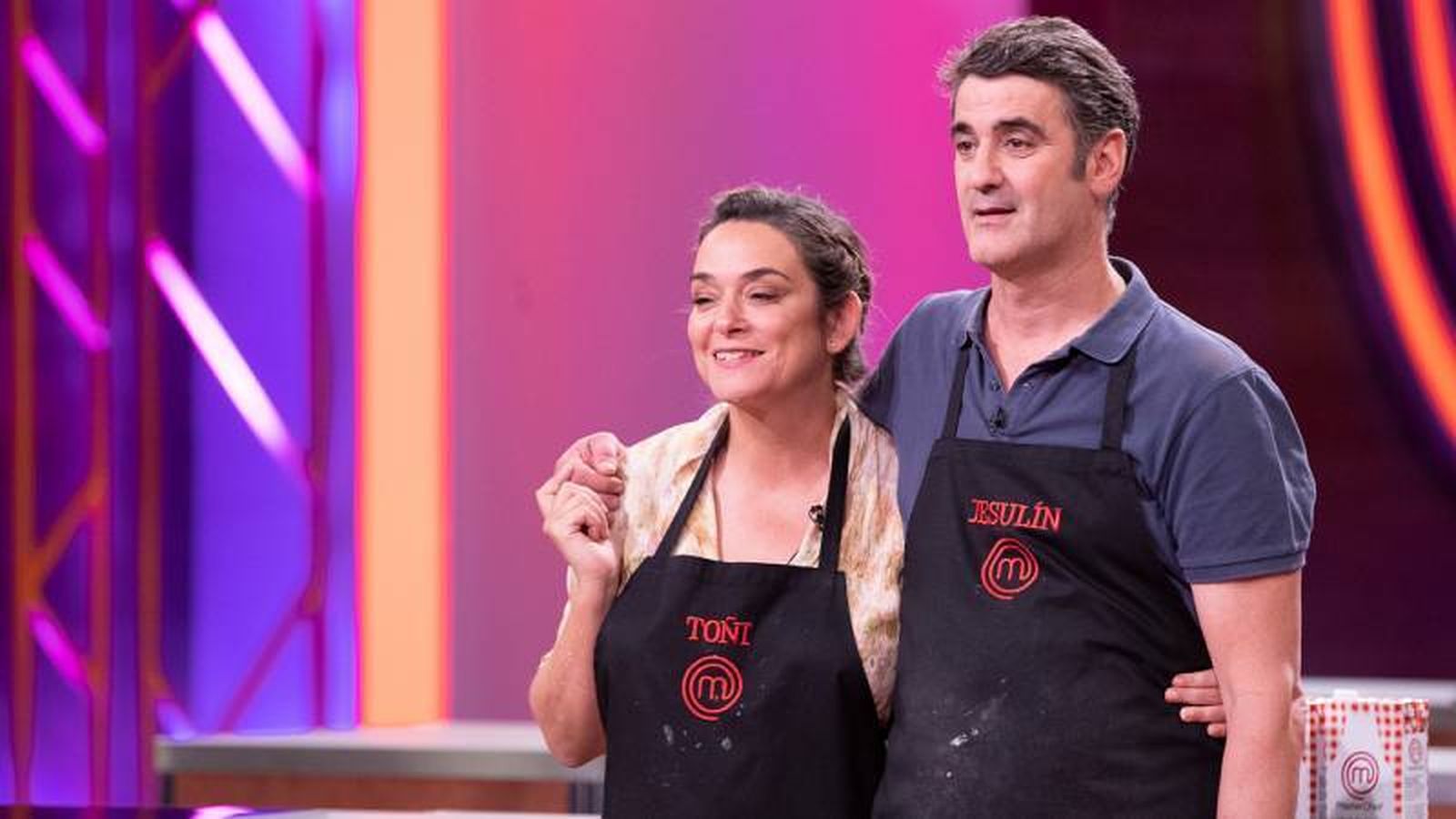 Toñi Moreno y Jesulín de Ubrique en el trago final de anoche