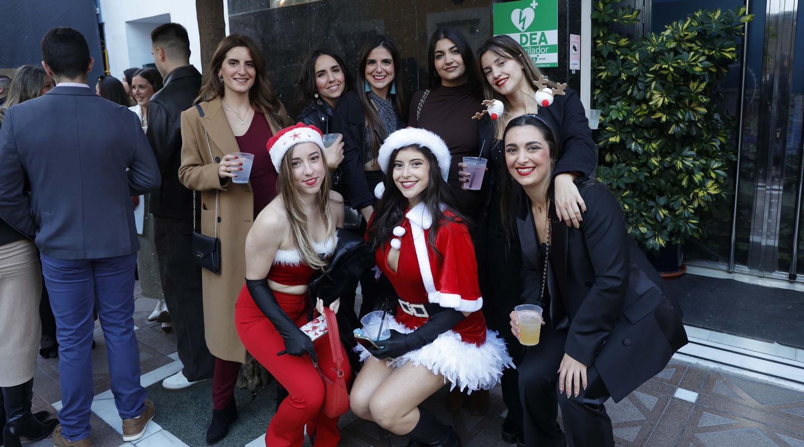 Búscate en las fotos de la celebración del 24 de diciembre en La Línea