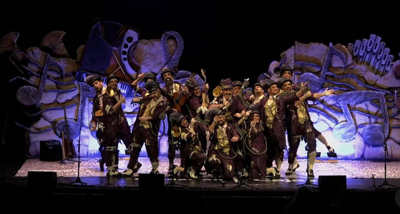 'Hijos de nadie', primer premio en comparsas en el Concurso del Carnaval de Córdoba.