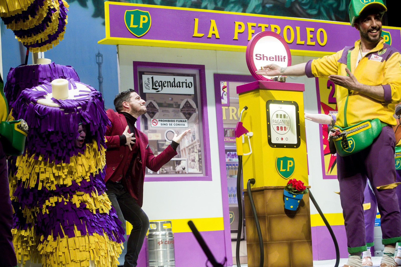 Chirigota Los niños de la petróleo.