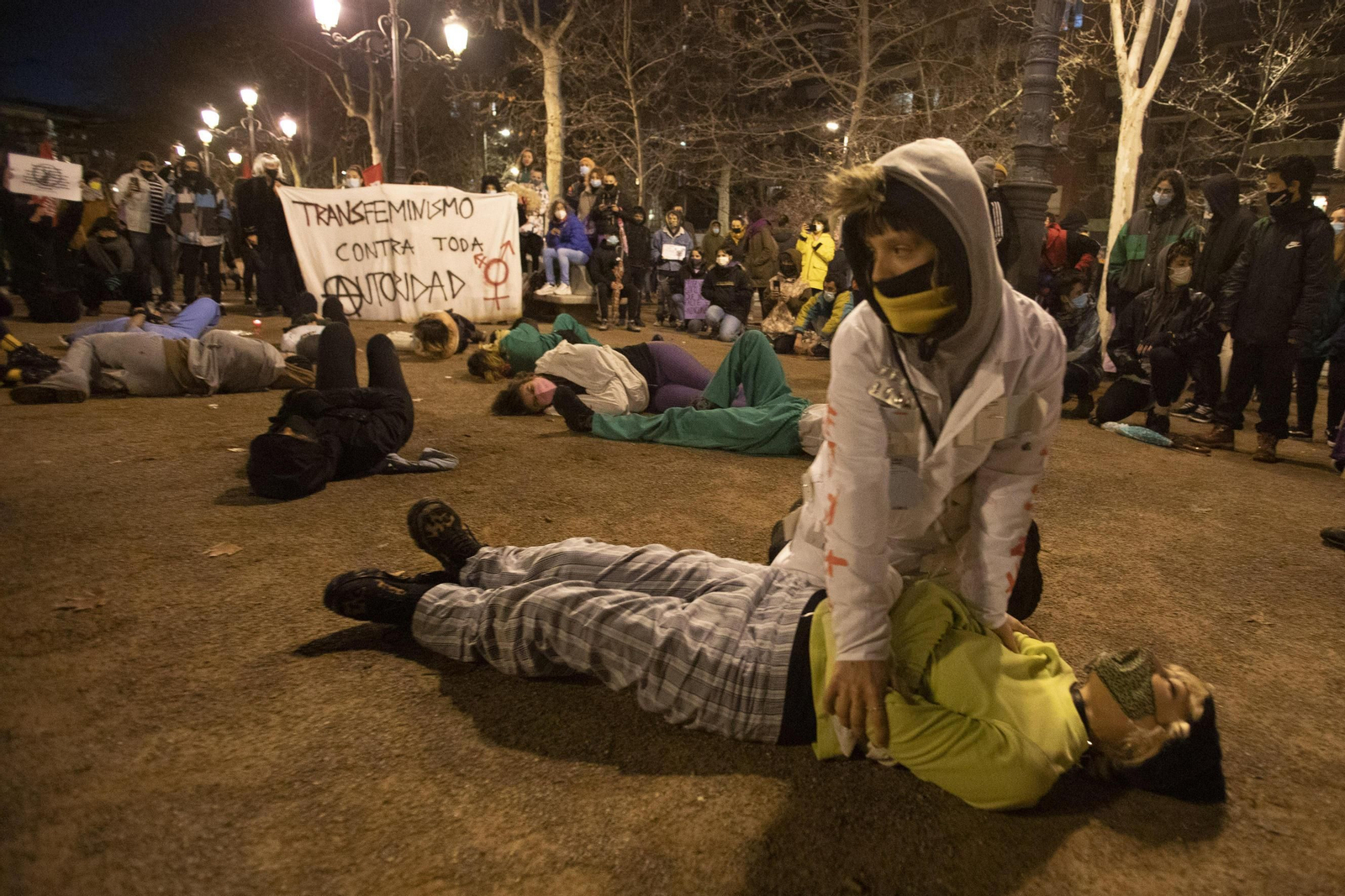 Las mejores imágenes de la manifestación feminista del 8M en Granada este 2021